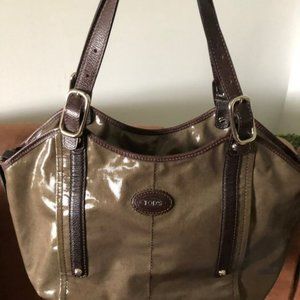 Authentic TODs G-bag in Olive Green